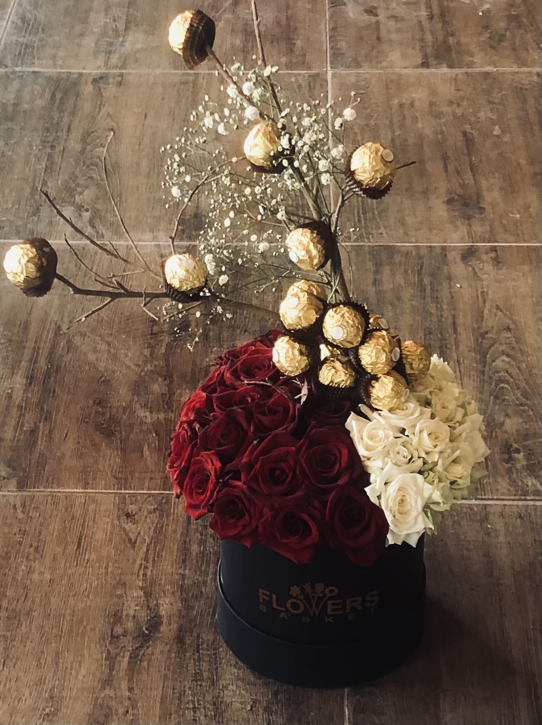 Box flower& chocolate