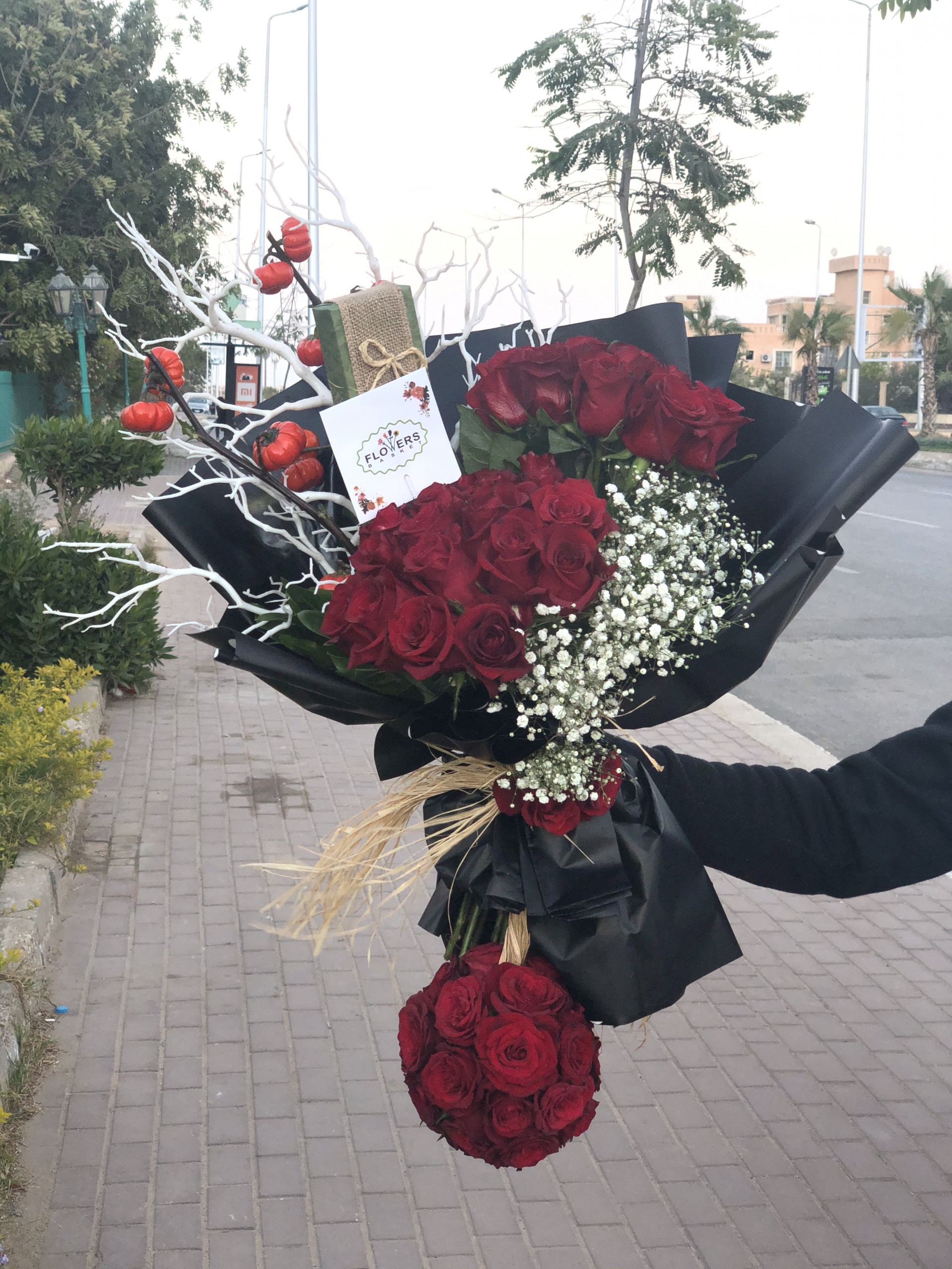 Handheld Rose Bouquet